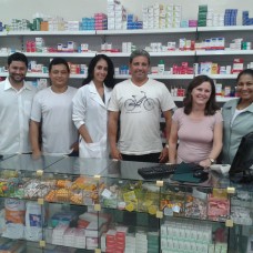 Diretoria comercial visita farmácias do interior